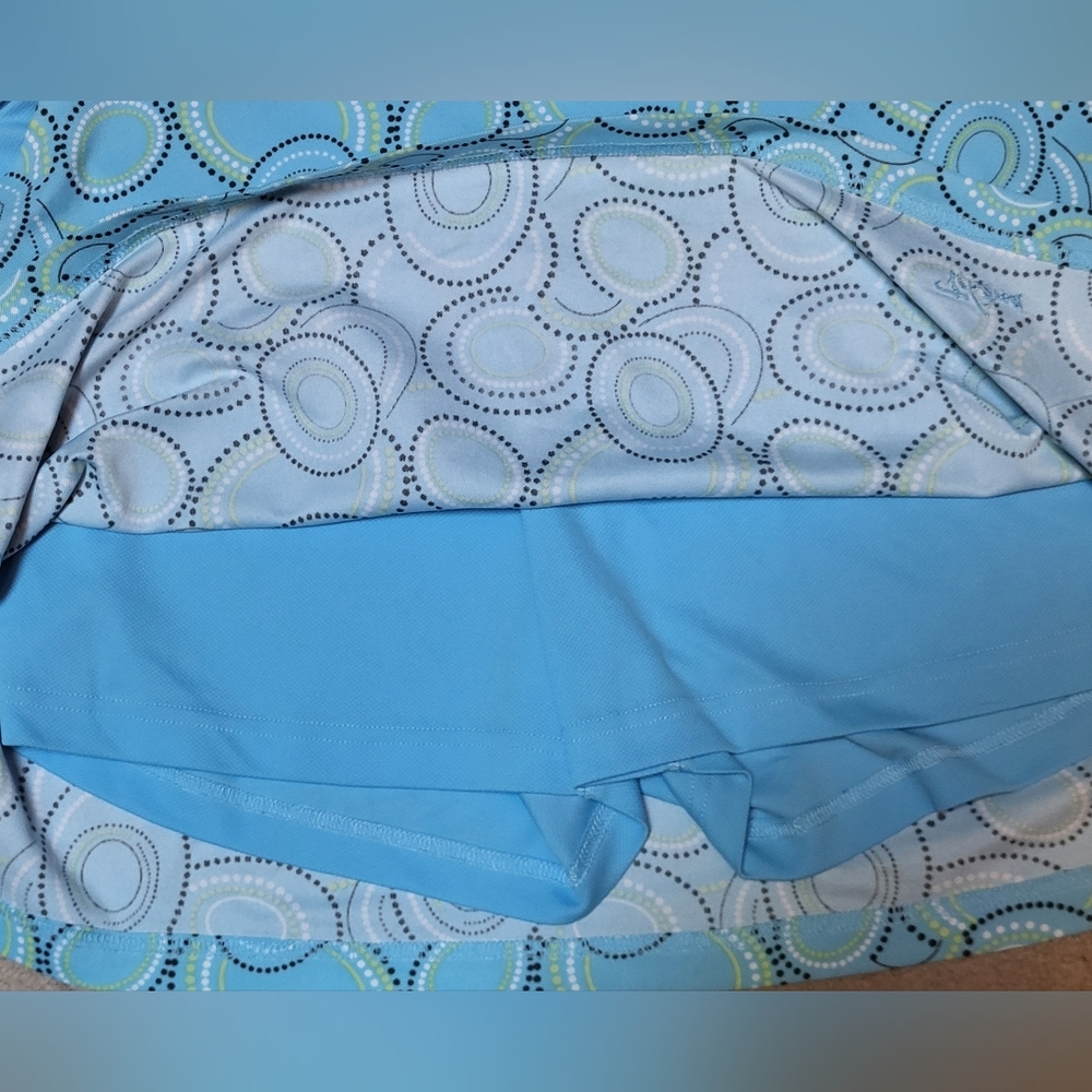 Tehama Women' Blue Patterned Tennis Golf Skort - Size L - Picture 6 of 7